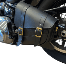 Load image into Gallery viewer, WILLIE &amp; MAX LUGGAGE Saddlebag Willie &amp; Max Luggage Softail Swing Arm Bag - Black